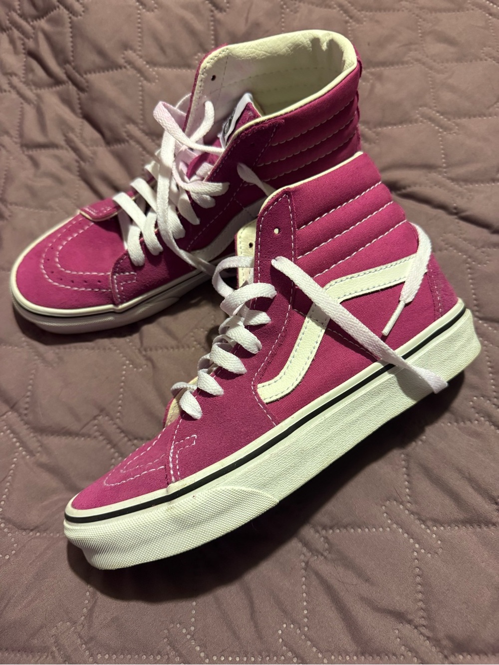 Womens 6 Vans Fuchsia High Tops